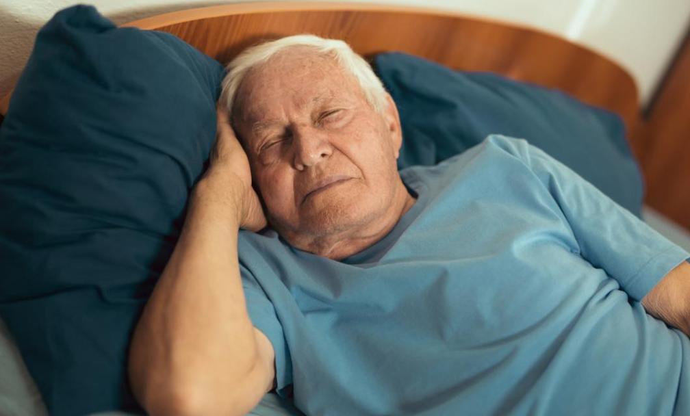 背包重肩周炎_肩部僵硬疼痛原因_肩周炎活动受限