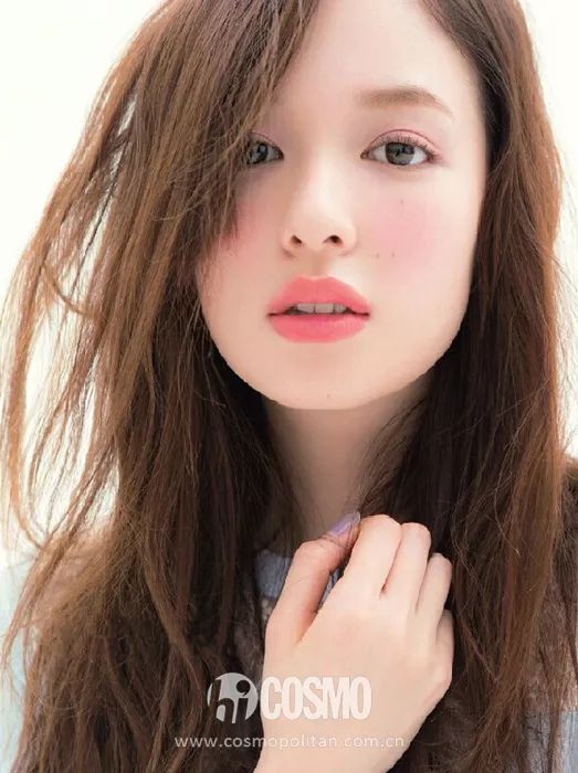 画好腮红真的很重要_nars高光修容盘_腮红色系选择和画法