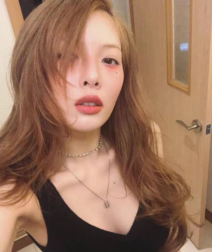 腮红色系选择和画法_nars高光修容盘_画好腮红真的很重要